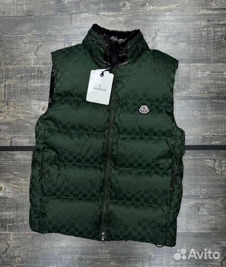 Жилетка Moncler