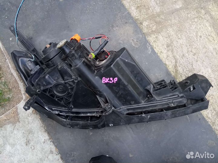 Фары передние на mazda axela bk3p