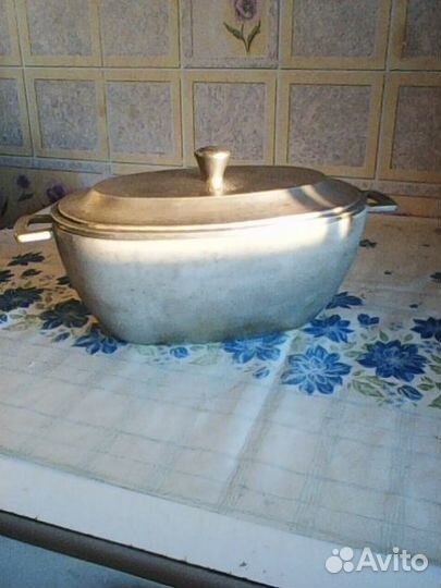 Продается - Казан,объем 2 литра
