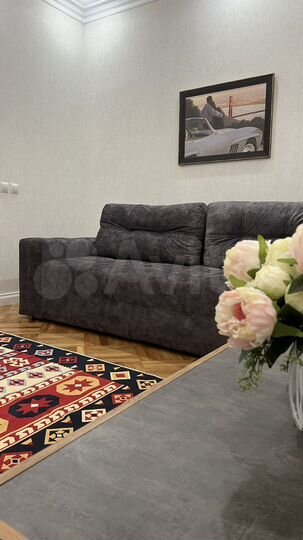 1-к. квартира, 42 м², 1/6 эт.