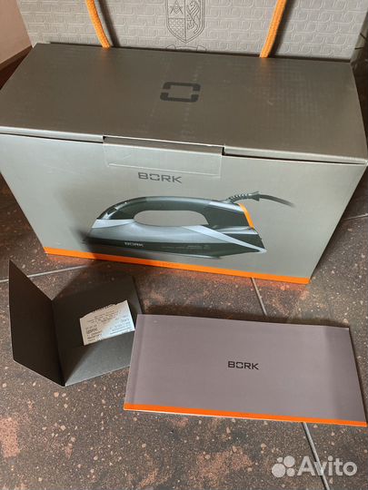 Утюг Bork i604 новый