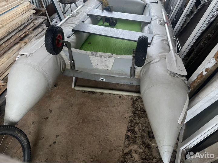 Лодка пвх Badger 370