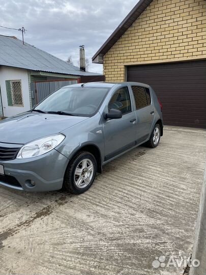 Renault Sandero 1.4 МТ, 2011, 249 243 км