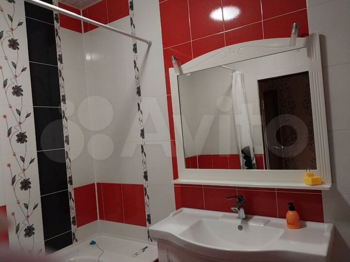 Дом 207,4 м² на участке 18,6 сот.