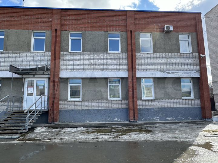 Торговая свободного назначения 97 - 340 м² красная