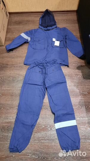 Рабочий противомоскитный костюм