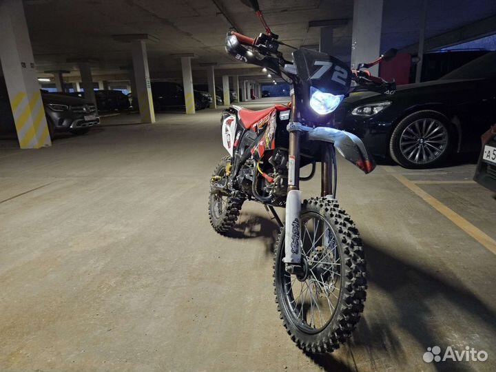 Питбайк (мопед) PitBike Vento 125 14/17