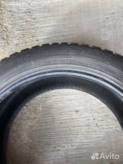 Nokian Tyres Hakkapeliitta 8 255/45 R19 104H