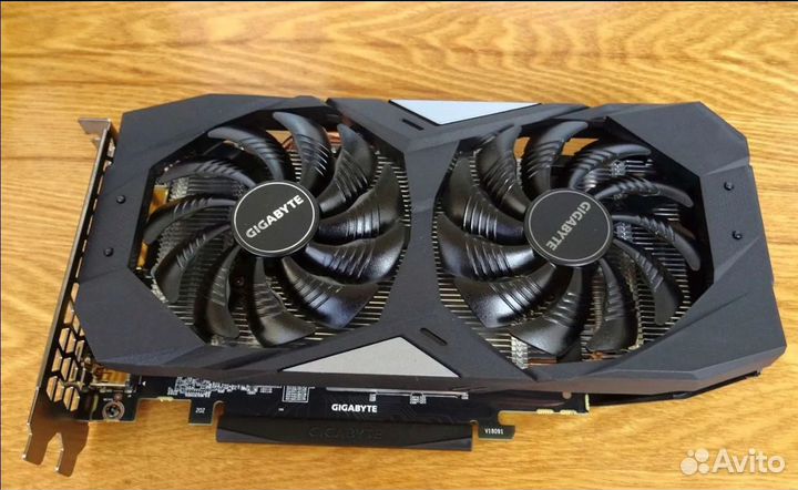 GTX 1660 Gigabyte gaming OC