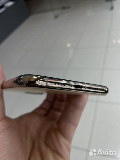iPhone 11 Pro Max 64Gb как новый