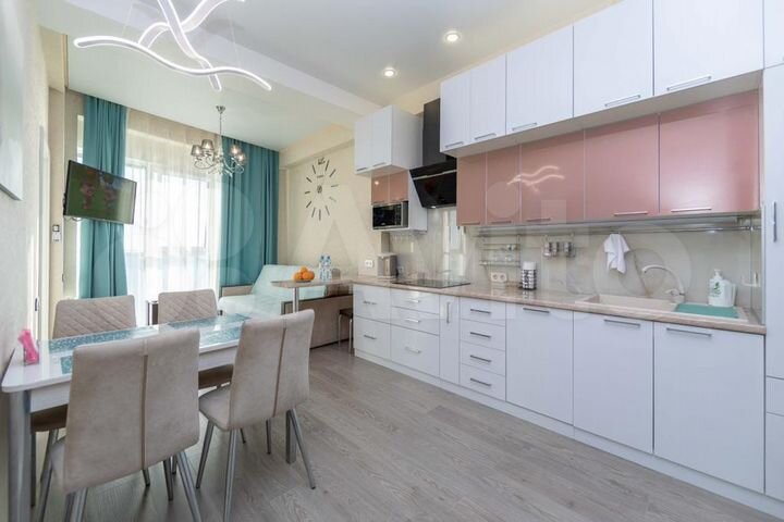 2-к. квартира, 60 м², 11/13 эт.