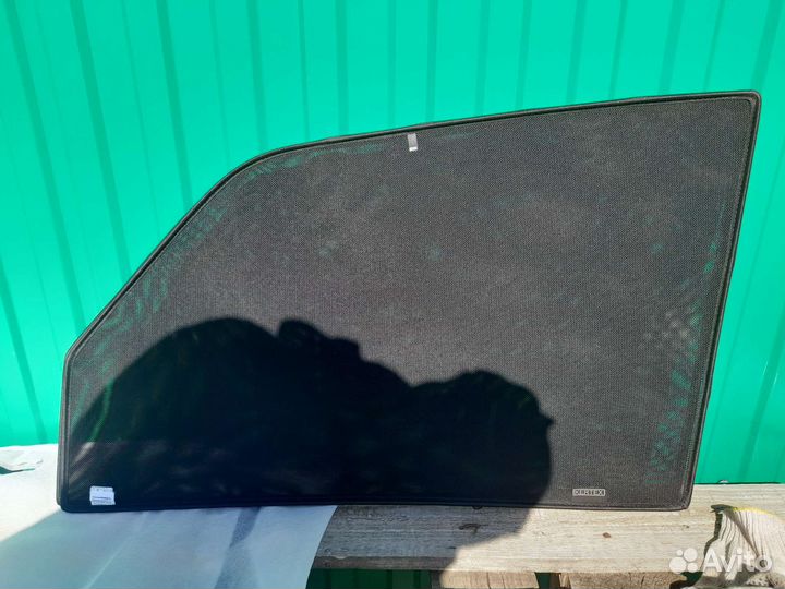 Каркасные автошторки на Mitsubishi Pajero