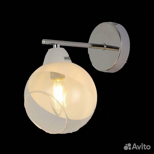 Бра металлический со стеклом модерн