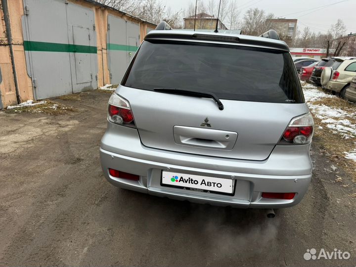 Mitsubishi Outlander 2.4 AT, 2006, 218 000 км