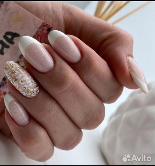 Маникюр 