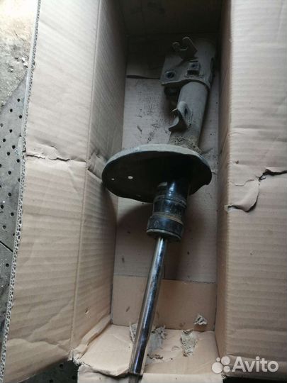 Стойки задние на hendai tucson