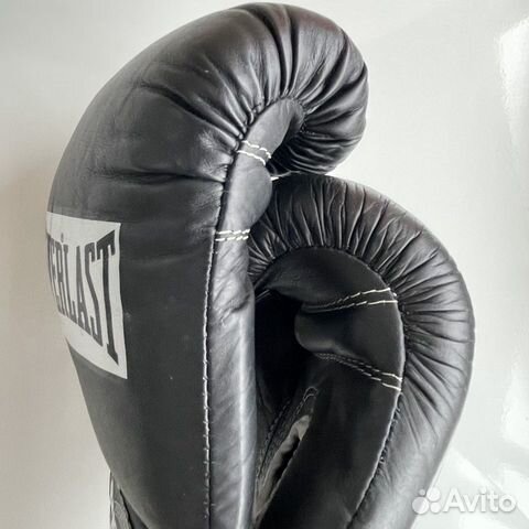 Боксёрские перчатки Everlast 10oz, шнуровка, кожа объявление продам
