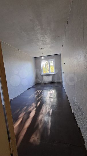 Комната 31 м² в 4-к., 5/5 эт.