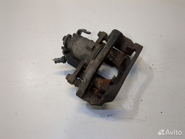 Суппорт Ford Explorer, 2013