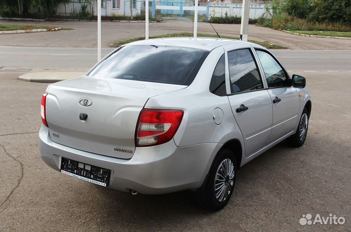 LADA Granta, 2013