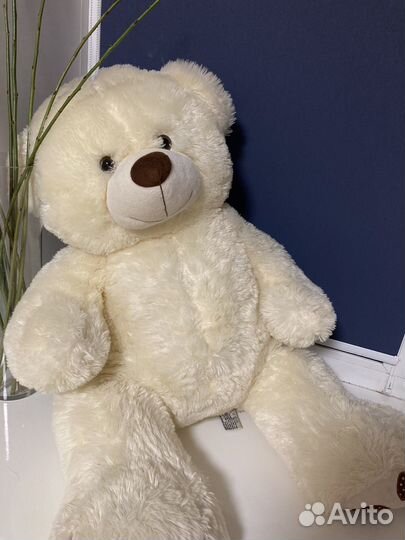 Плюшевый медведь