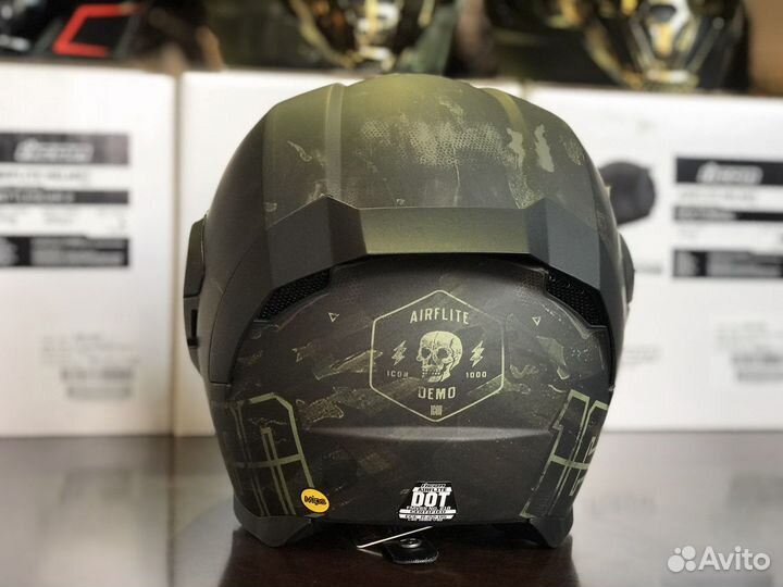 Мото шлем icon airflite Demo