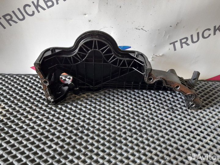 Крышка плиты двигателя Renault T, Volvo FM