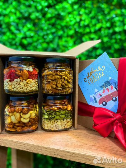 Полезный подарок (медово-ореховые десерты)