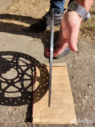 Передний тормозной диск от suzuki sv1000