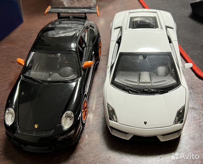 Модели 1:24 Porsche 911 и Lamborghini Welly
