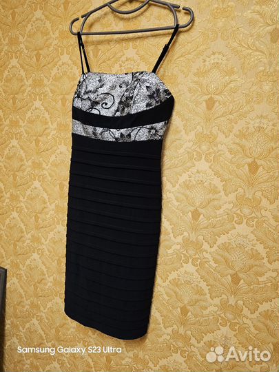 Вечернее платье