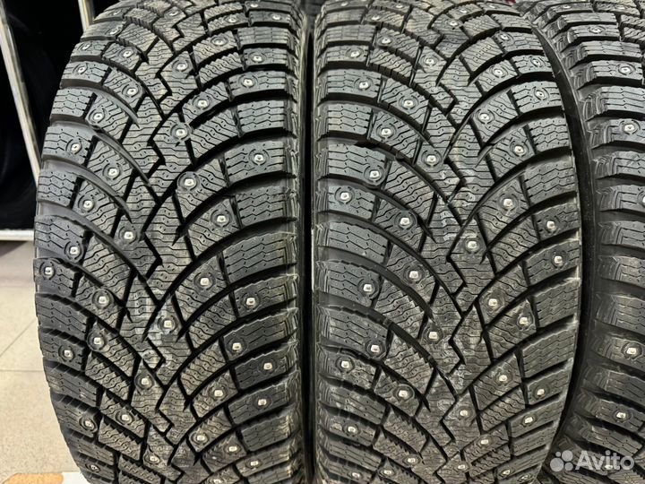 Pirelli Ice Zero 2 215/65 R17