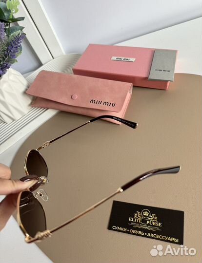 Солнцезащитные очки Miu Miu полный комплект