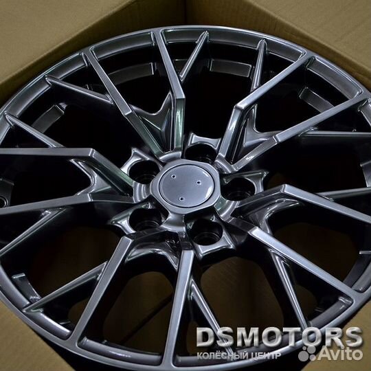 Диски Lexus BK5137 8/18 5x114.3 ET40 d60.1 HB
