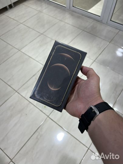 iPhone 12 Pro, 256 ГБ