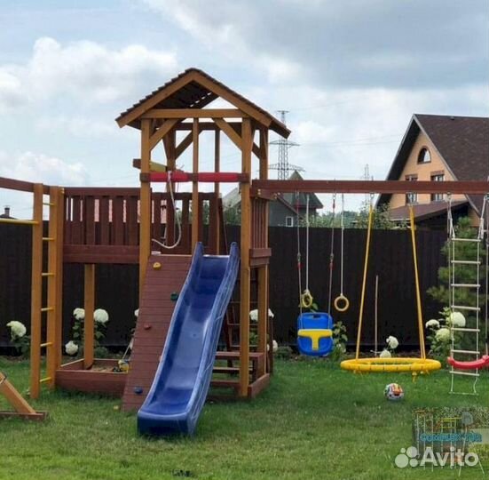 Детская площадка без заноз