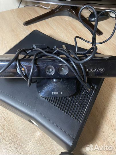Xbox 360 прошитый с кинектом
