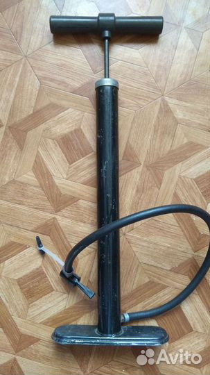 Продам насос шинный ручной Требуется замена поршня