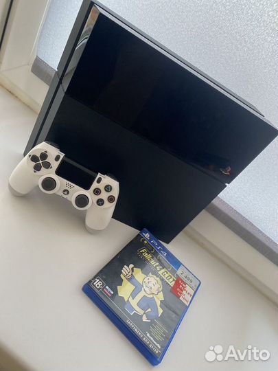 Sony PS4 + Игры