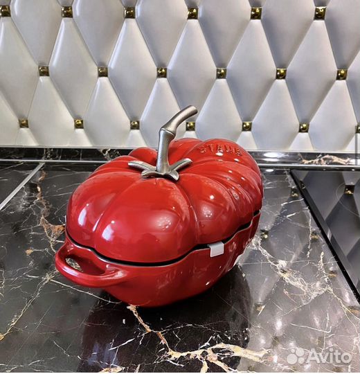 Кастрюля Staub Помидор 25см, 2,9 л Оригинал