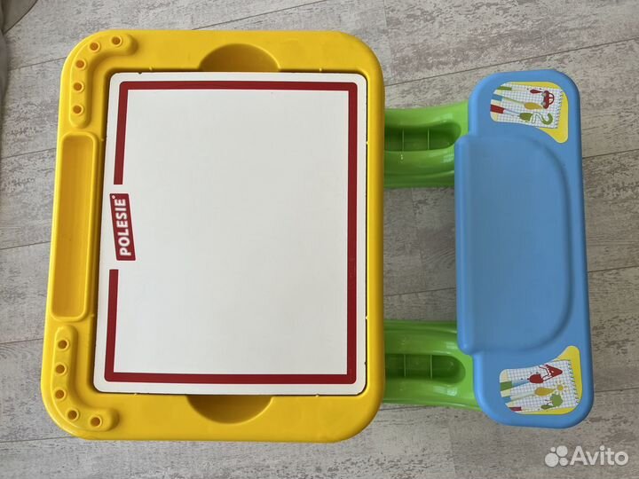 Детский столик парта