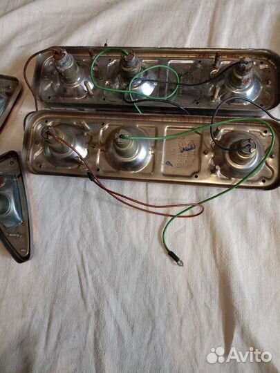 Задние фонари для москвича