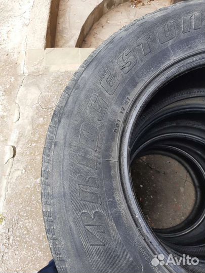 Bridgestone Dueler A/T 001 245/70 R16