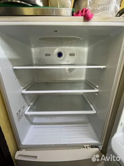 Холодильник