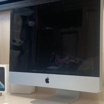 Apple iMac 21.5 2010