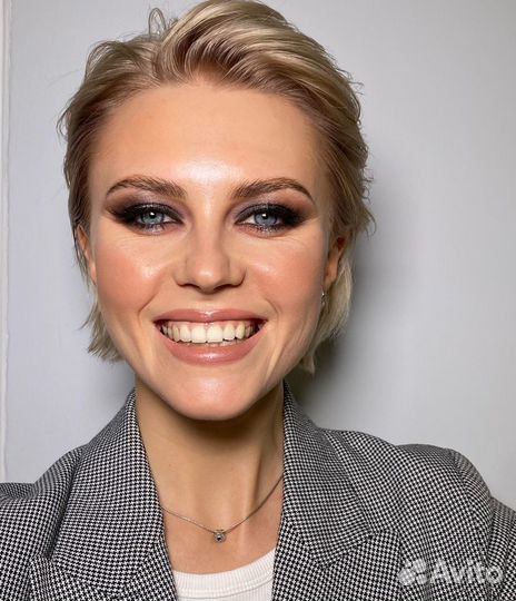 Макияж и причёска