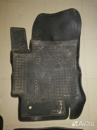 Комплект ковриков kia rio 2