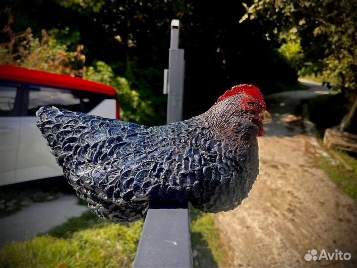 Фигурка курицы