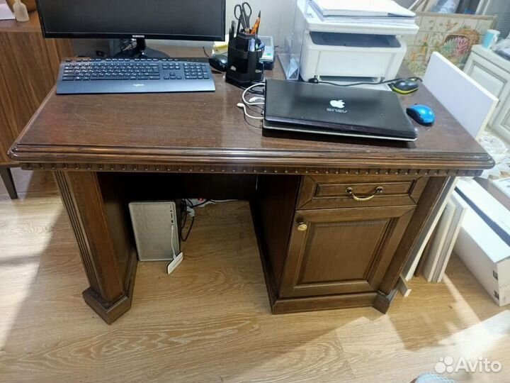 Письменный стол массив дуба Классика