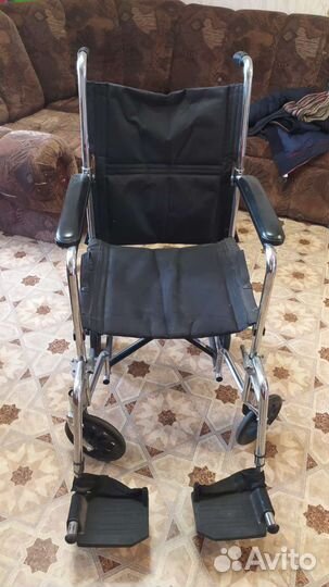 Инвалидная коляска (домашняя) складная